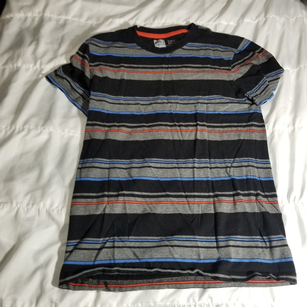 BDG teeshirt